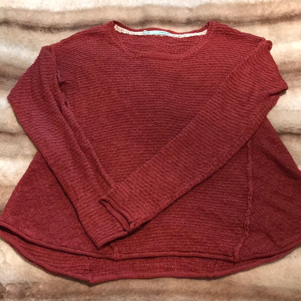 Maurices sweater